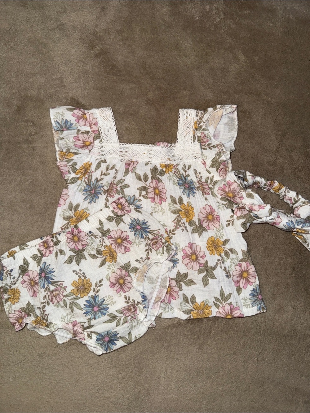 chick pea White Floral Ruffle-Trim Shorts Set - Pink, Yellow & Blue Flowers